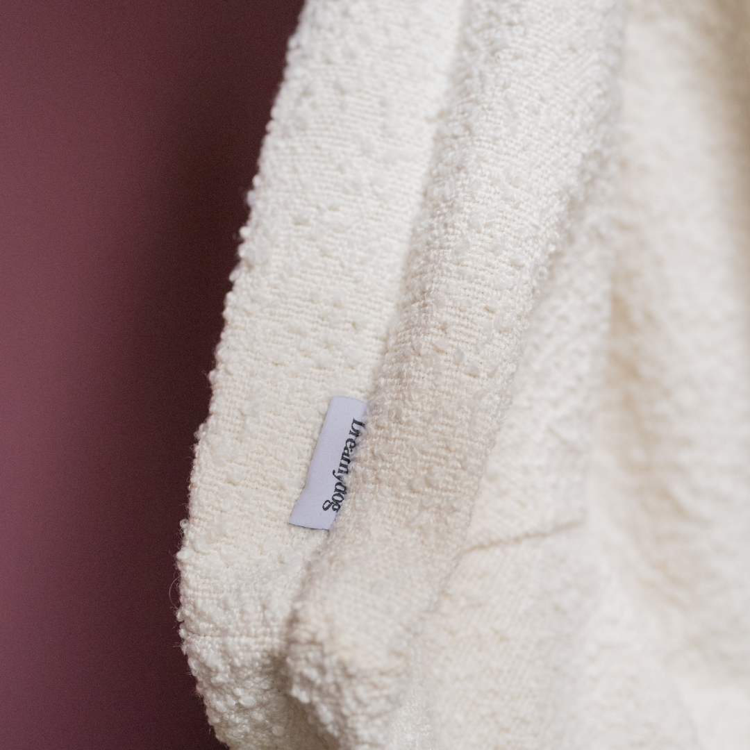 Dreamydog Hoes Wit close up